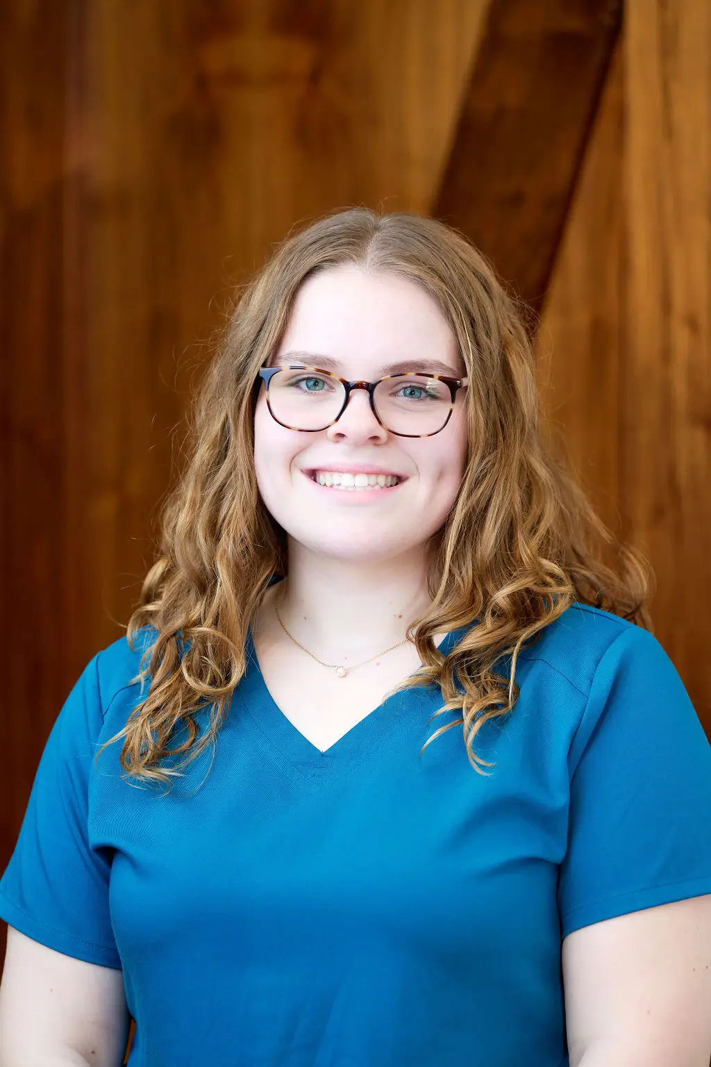 Veterinary Assistant Leeanne of Big Lick Veterinary Services in Roanoke, VA