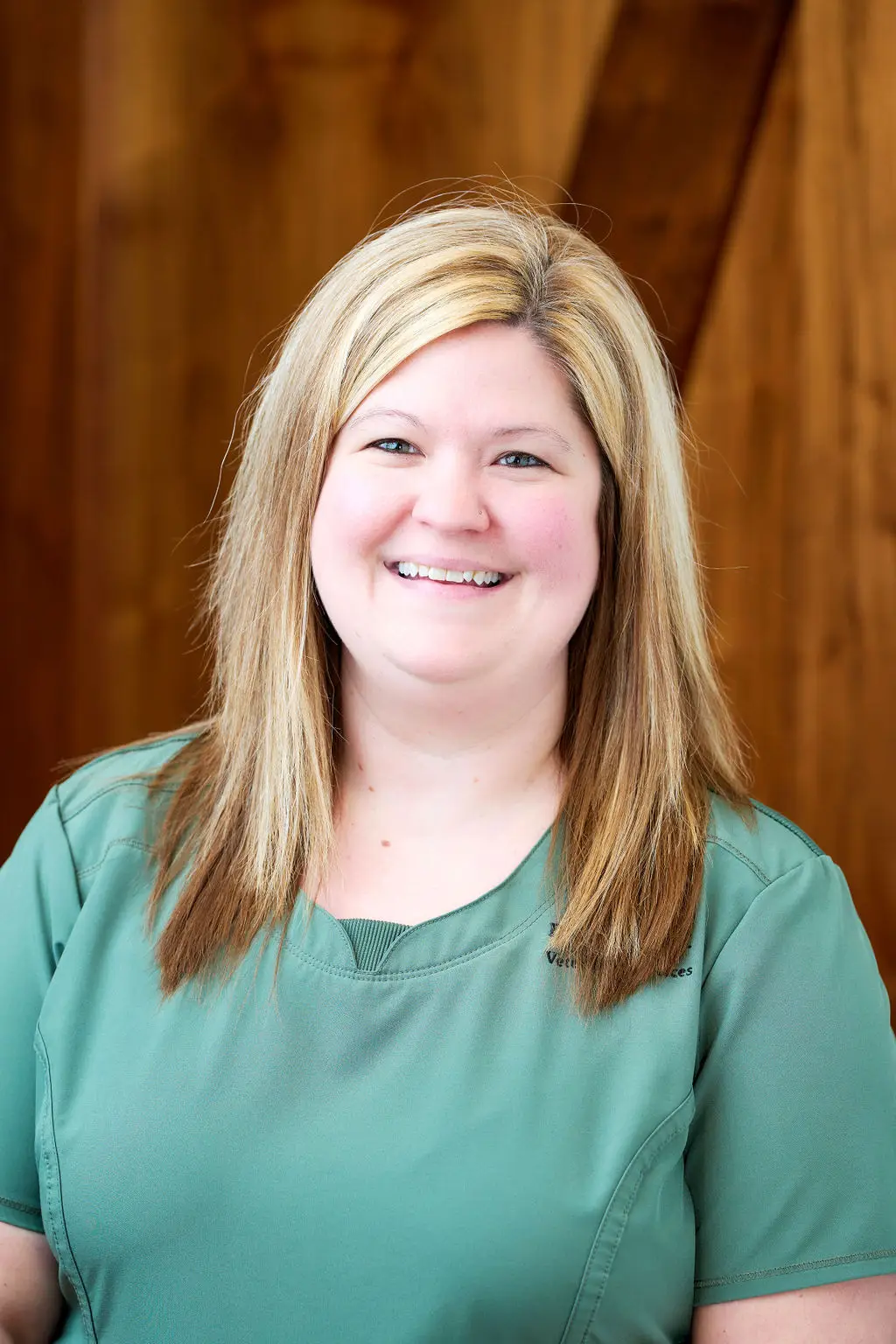 Client Services Representative and Reception Team Lead Lyndsey of Big Lick Veterinary Services in Roanoke, VA